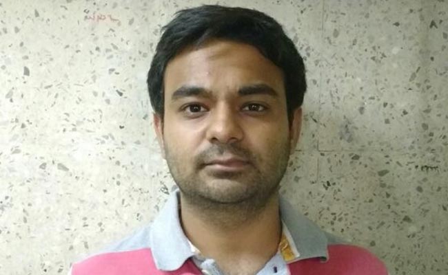 दिल्ली : कुत्तों पर चाकू से हमला करने वाला शख्स लखनऊ में पकड़ा गया