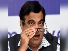 Activists Float Paper Boats To Remind Nitin Gadkari Of His Promise Activists Float Paper Boats To Remind Nitin Gadkari Of His Promise