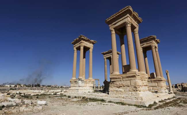 Syrian Forces Enter ISIS-Held Town Near Palmyra: Reports
