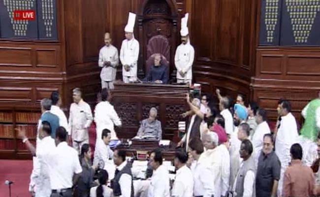 चॉपर घोटोले पर वार पलटवार : 10 खास बातें- हमने अगस्ता को ब्लैकलिस्ट किया : कांग्रेस; बीजेपी- ऑर्डर दिखाओ