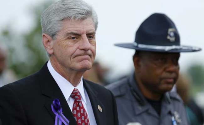 Mississippi Governor Signs Religion Law Over Gay Rights Protests
