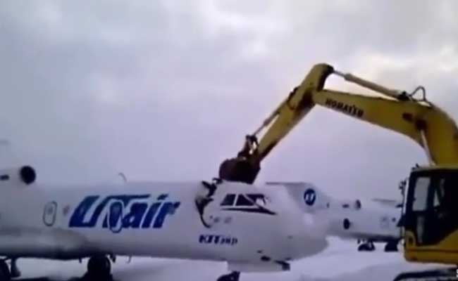 Plane Destroyed Allegedly By Fired Employee. 3 Lakh Views For This Video