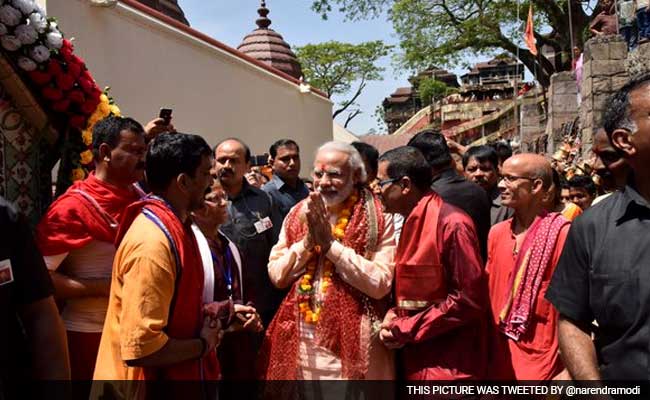 PM Modi Offers Prayers At Kamakhaya Temple In Assam