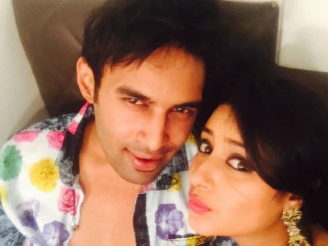 Pratyusha Banerjee's Friends Reveal Details of Relationship With Fiance