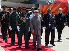 President Pranab Mukherjee Arrives In Papua New Guinea