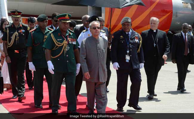 President Pranab Mukherjee Arrives In Papua New Guinea