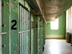 लुधियाना जेल के अंदर कैदियों की बर्थडे पार्टी, वीडियो सामने आने के बाद मामले की जांच का आदेश