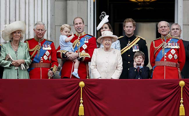 Queen Elizabeth Is Still 'The Boss' As She Approaches 90th Birthday