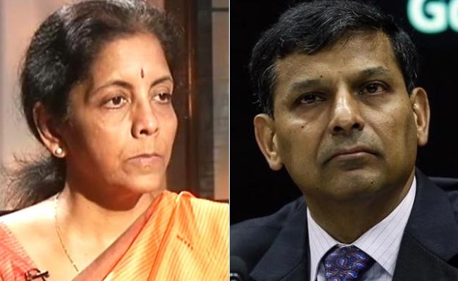 रघुराम राजन ने कहा था 'भारतीय इकॉनमी जैसे अंधों में काना राजा'; केंद्रीय मंत्री ने की आलोचना