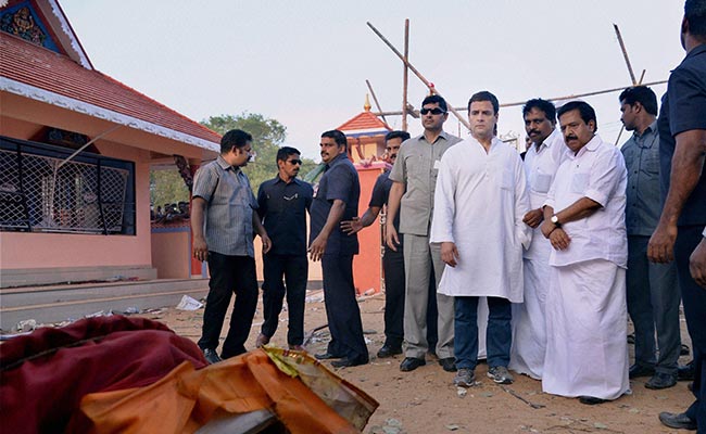 Kerala Temple Fire: Rahul Gandhi Lauds Chandy Government For 'Swift' Action