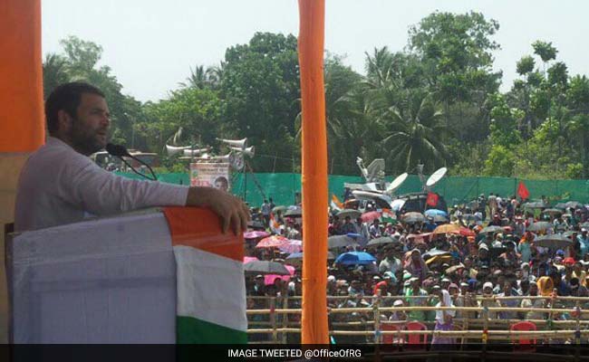 Mamata Government Looted People Through Saradha Scam, Alleges Rahul Gandhi