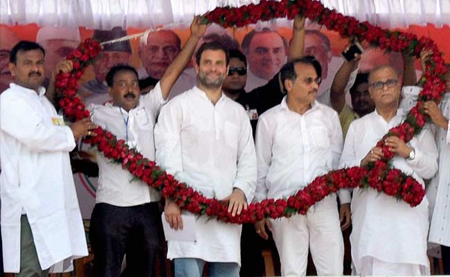 Rahul Gandhi Takes On PM Modi, Mamata Banerjee In Bengal Rallies