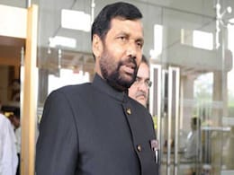 Ram Vilas Paswan Dubs Nitish Kumar Being 'PM Material' As Frivolous Issue Ram Vilas Paswan Dubs Nitish Kumar Being 'PM Material' As Frivolous Issue