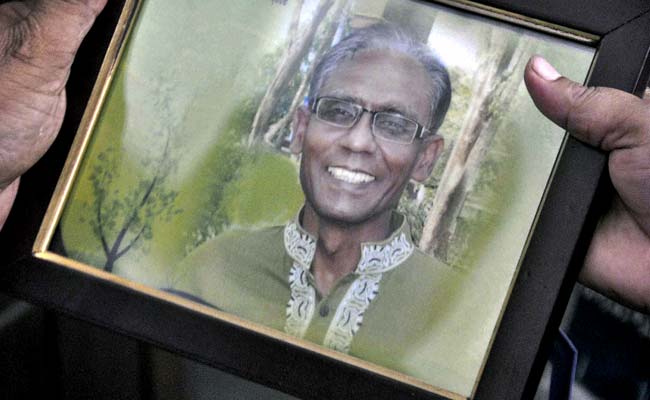 ISIS Group Claims Responsibility For Hacking Bangladesh Professor To Death