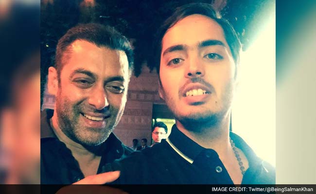 Anant Ambani's 108 Kg Weight Loss Wins Praise From Salman Khan, Dhoni