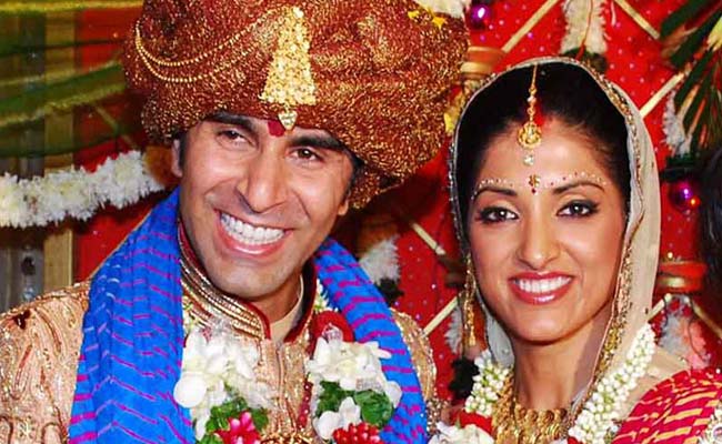 अरबाज-मलाइका की जोड़ी के बाद इस 'बड़े जोड़े' ने किया अलग होने का ऐलान