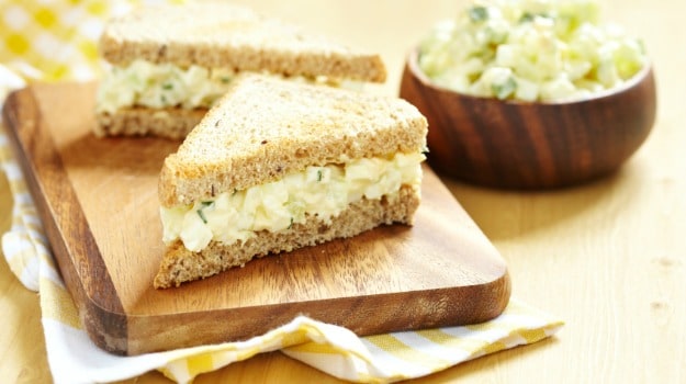Like Boiled Eggs For Breakfast? Make This Delicious Protein-Rich Egg Coleslaw Sandwich