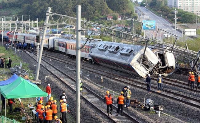 1 Killed, 8 Injured As South Korea Train Derails