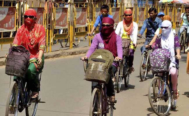 Pakistan's 114 Degrees Shows Heat Wave Soaring Across Asia Pakistan's 114 Degrees Shows Heat Wave Soaring Across Asia