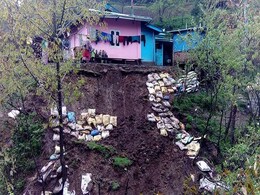 19 Dead As Another Landslide Strikes Arunachal, Kiren Rijiju Visits Area 19 Dead As Another Landslide Strikes Arunachal, Kiren Rijiju Visits Area