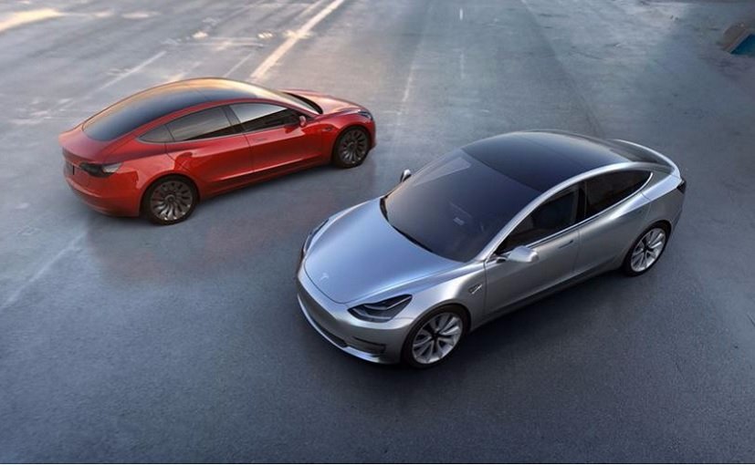 Tesla Posts a Loss of $282 Million in First Quarter of 2016