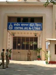 तिहाड़ जेल में पांच कैदियों ने खुद को किया जख्मी, डीजी बोले-आत्महत्या का मामला नहीं