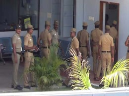 प्राइम टाइम इंट्रो : वोट के बदले नोट का चलन कैसे रुकेगा? प्राइम टाइम इंट्रो : वोट के बदले नोट का चलन कैसे रुकेगा?