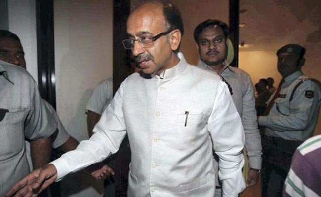 Vijay Goel Again. Minister Roasted On Twitter For 'Insensitive' Photo-Op Vijay Goel Again. Minister Roasted On Twitter For 'Insensitive' Photo-Op