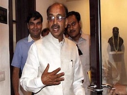 खेल मंत्री ने सिंधु और साक्षी को बता दिया ओलिंपिक गोल्ड मेडलिस्ट, तो ट्विटर पर यूं उड़ा मजाक खेल मंत्री ने सिंधु और साक्षी को बता दिया ओलिंपिक गोल्ड मेडलिस्ट, तो ट्विटर पर यूं उड़ा मजाक