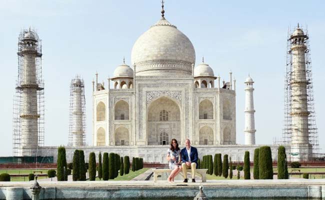 In Princess Diana's Footsteps, William And Kate Visit Taj Mahal