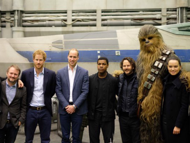 Prince William Met <I>Star Wars 8</i> Cast. There Was a 'Lightsaber Battle'