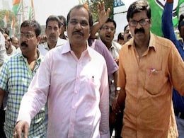 Bengal Congress Chief Adhir Ranjan Chowdhury Unhurt After Container Hits His Car Bengal Congress Chief Adhir Ranjan Chowdhury Unhurt After Container Hits His Car