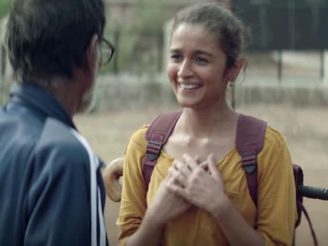 Chak De, Alia Bhatt in New Udta Punjab Song Ikk Kudi