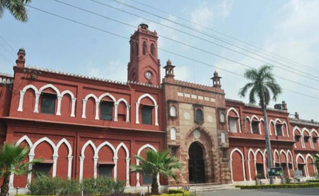 3 Students Suspended, Centre Seeks Report On Tribute To Terrorist At AMU