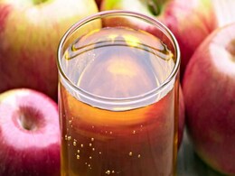 Apple Juice Benefits: हेल्दी हार्ट और लीवर के लिए अद्भुत है सेब का रस, कब्ज दूर करने के साथ देता है ये 9 जबरदस्त फायदे Apple Juice Benefits: हेल्दी हार्ट और लीवर के लिए अद्भुत है सेब का रस, कब्ज दूर करने के साथ देता है ये 9 जबरदस्त फायदे