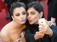 Blog: Purple Reign? Not Quite. Aishwarya's Lips Were a Fashion Fail