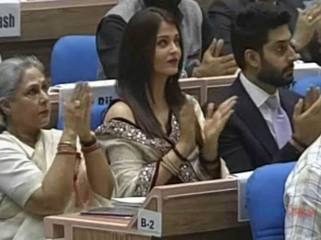 National Awards: Aishwarya, Abhishek and Jaya Cheer For Big B