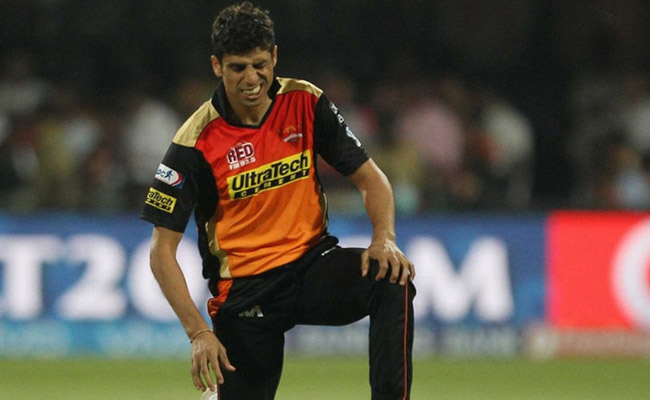 एक बार फिर चोट के शिकार हुए 'नेहरा जी' का सफ़ल ऑपरेशन...