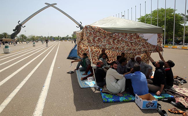 Protesters Quit Baghdad's Green Zone After Unprecedented Breach