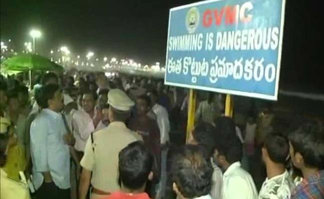 5 Feared Drowned Off Ramakrishna Beach In Visakhapatnam