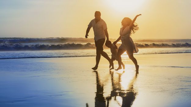 It's Time to Move to the Beach for Your Mental Health, Research Says