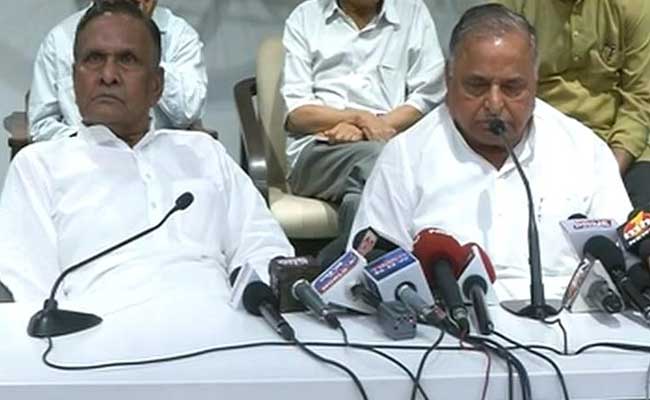 Beni Prasad Verma's <i>Ghar Wapasi</i> After Years Of Baiting Mulayam