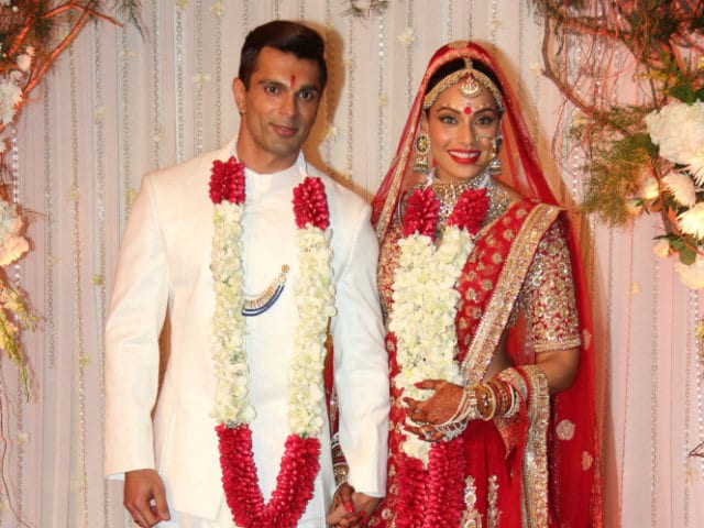 Bipasha basu outlet wedding dress