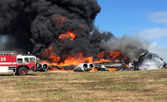 US B-52 Bomber Crashes On Guam, All Crew Safe
