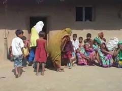 महाराष्ट्र : बुलढाणा में एक किसान परिवार के तीन सदस्य ने की खुदकुशी, चौथे की हालत नाज़ुक
