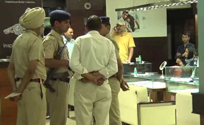 Owner Of Jewellery Shop Arrested For 'Concocted' Loot Story