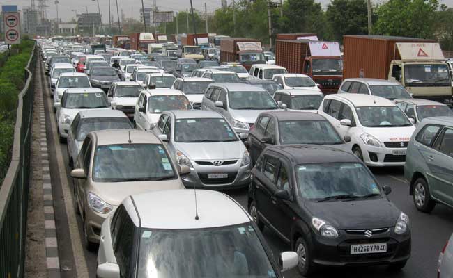 40-Km Jam On Busy Ahmedabad-Mumbai NH-8