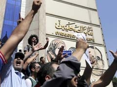 Egypt Jails 51 For Protests Over Transfer Of Islands To Saudi Arabia