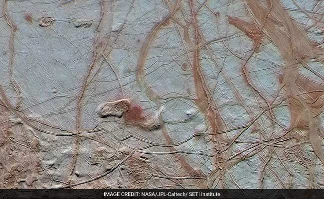 Jupiter's Icy Moon Europa's Ocean May Harbour Life: NASA