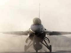 US F-16 Fighter Crashes Near Washington, D.C., Pilot Safe